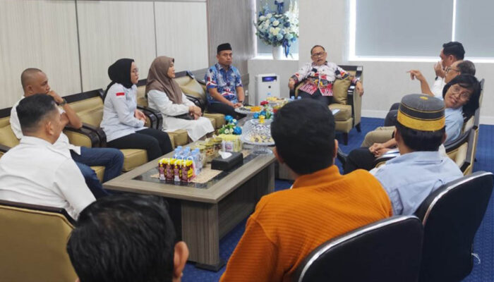 Anggota DPRD Sulbar Bersama KPID dan Lembaga Penyiaran Koordinasi ke Gubernur