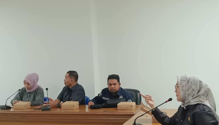 Susun Jadwal Kegiatan Kedewanan, Bamus DPRD Sulbar Gelar Rapat