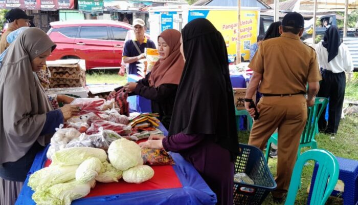 Harga Lebih Murah, Warga Pattidi Sambut Antusias Gerakan Pangan Murah Pemprov Sulbar