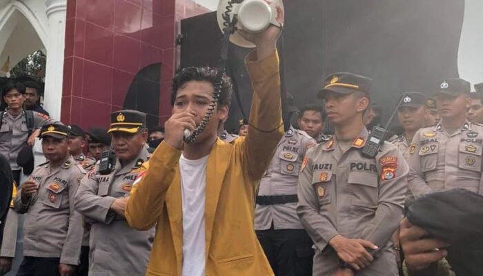 PERMAHI Mamuju Desak Gubernur Ambil Langkah Tegas Hentikan Tambang Pasir Berdampak Buruk di Wilayah Sulbar