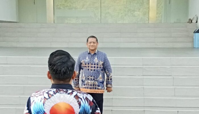 Sekretariat DPRD Sulbar Perkuat Etos Kerja Lewat Apel Pagi Rutin