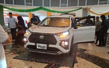 New Veloz Hybrid EV Resmi Mengaspal di Mamuju, Harga Mulai Rp 313 Juta