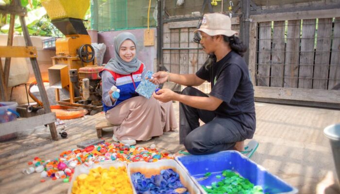 Pertamina Patra Niaga Hadirkan Senyum Warga Balongan Lewat Program BERBISIK